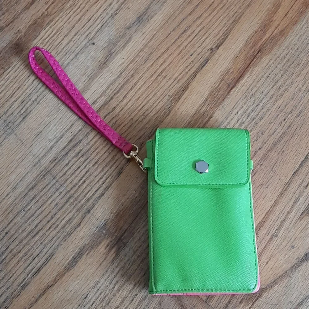 Wristlet